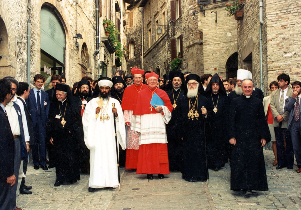 A Comunidade de Sant'Egidio recorda, com gratidão e amizade, o Cardeal. Edward Cassidy, que faleceu em 10 de Abril, após uma longa vida ao serviço da Igreja e do diálogo
